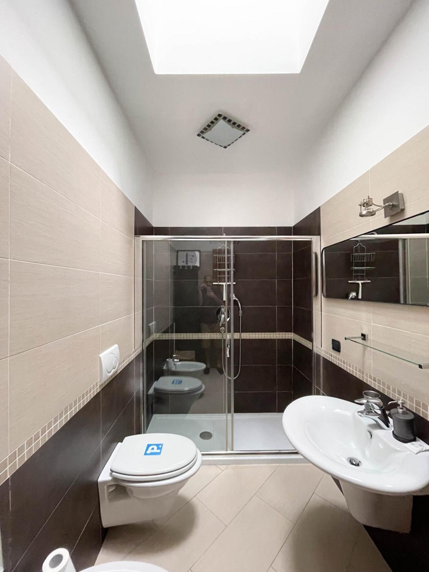 Incortedafabio Design Flat With Bikes Caronno Pertusella Kültér fotó